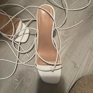 Urban lace up shoes worn once